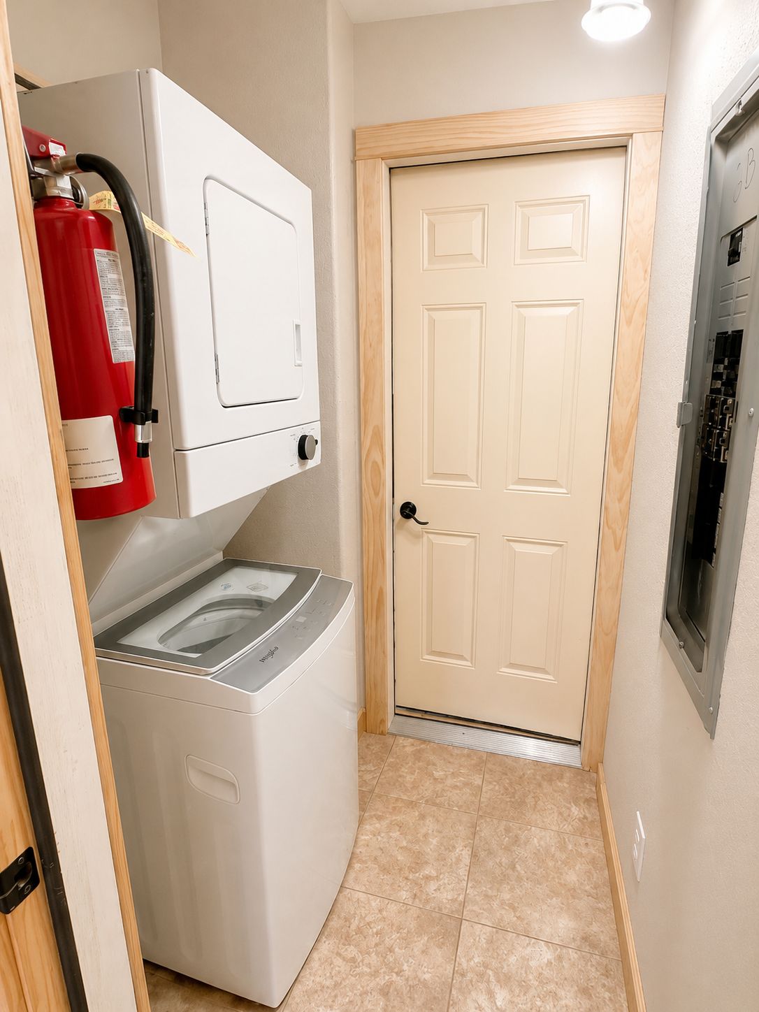 Studio laundry, shared by two studios
